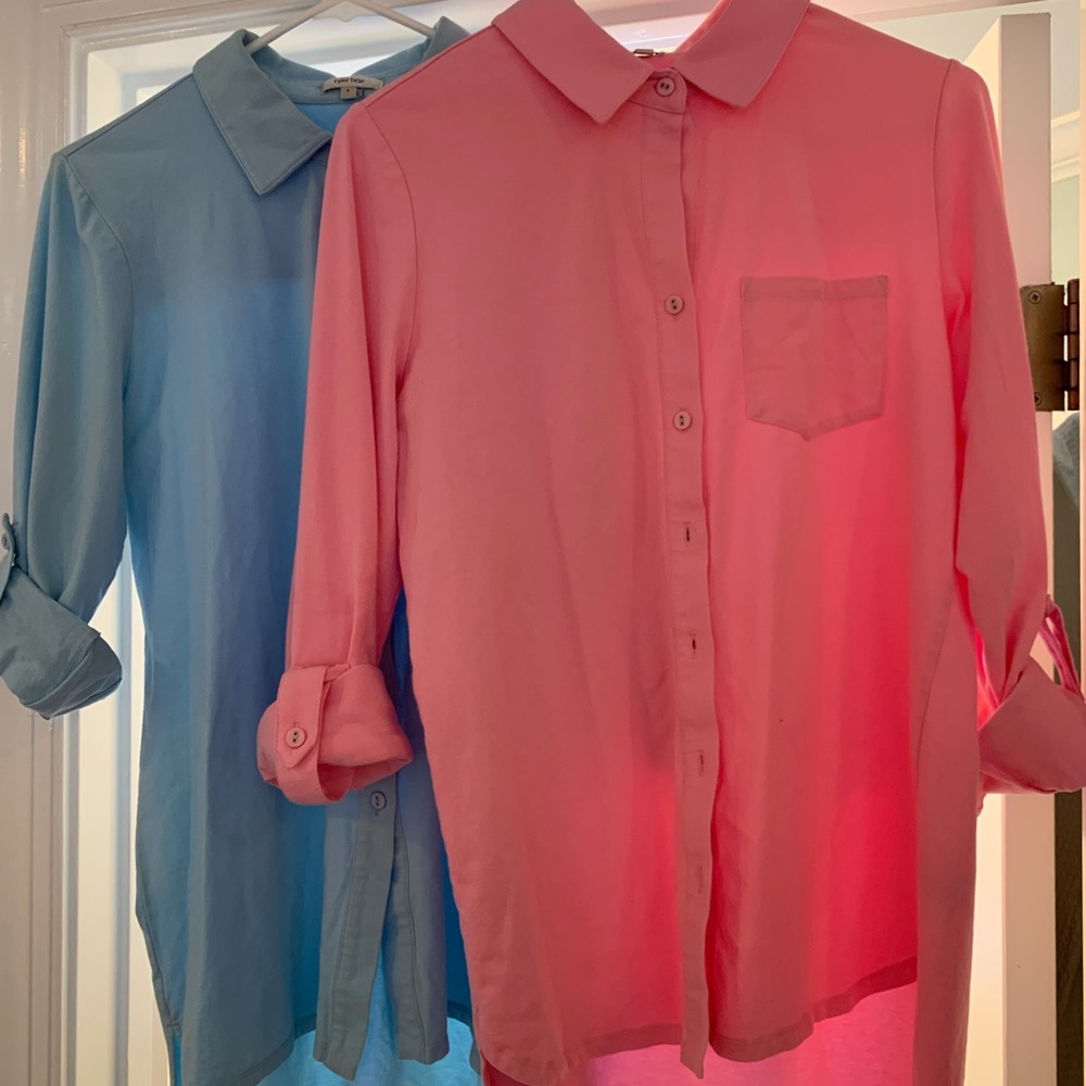 2 Tyler Böe long button-up blouses